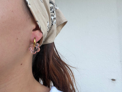Boucle d'oreille Marguerite rose saumon