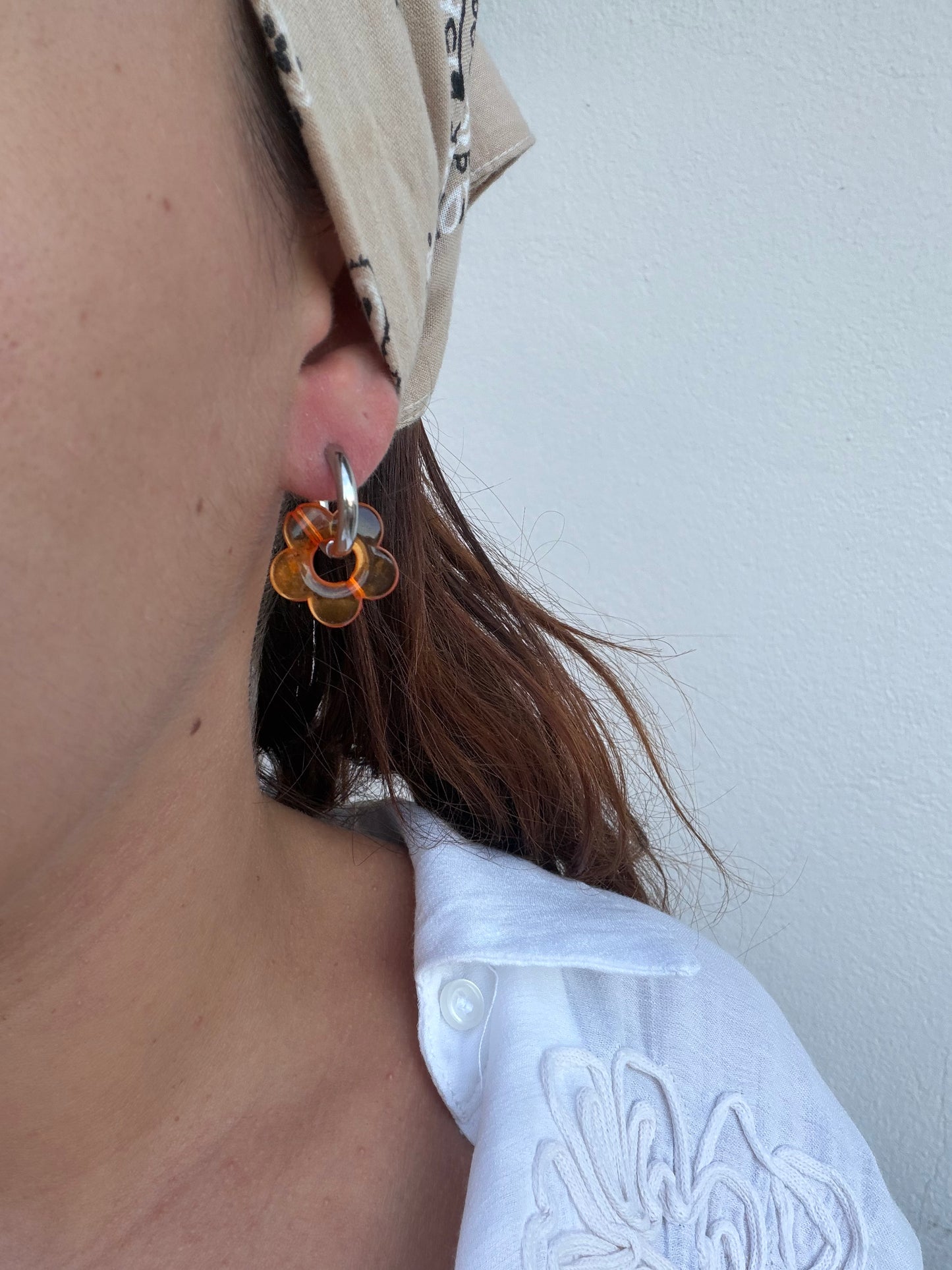 Boucle d'oreille Marguerite orange
